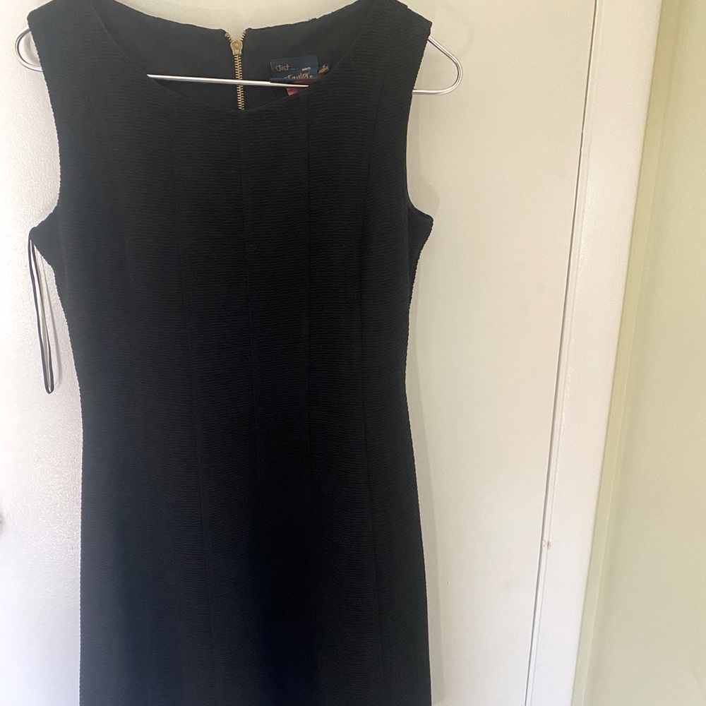 Just Taylor sleeveless black 6